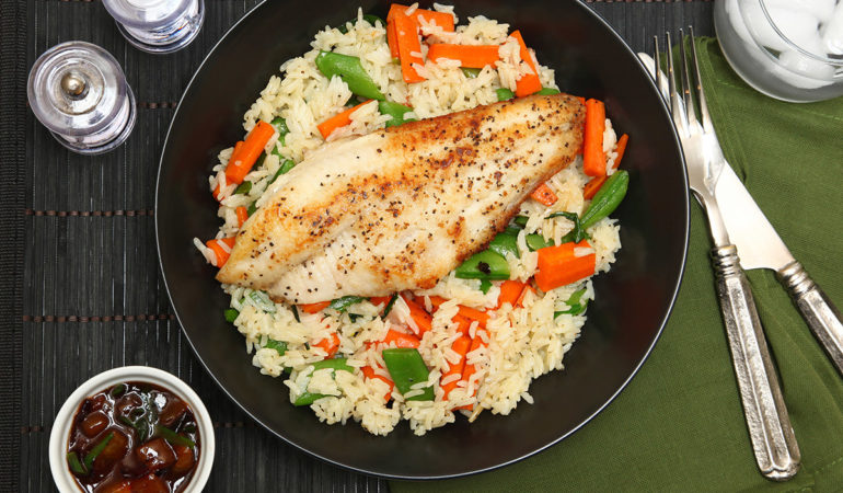 catfish-fillets-with-snap-peas-and-carrots